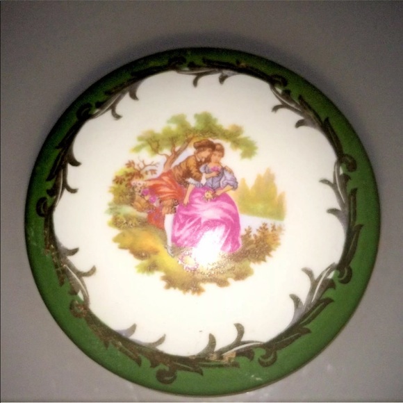 Vintage Limoges Courting Couple Box - Picture 8 of 8